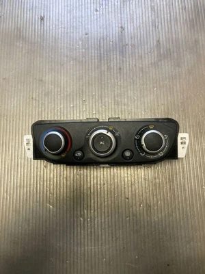 Breaking Renault Scenic III -  Grand Scenic III 2010 climate control module  - Image 1 of 3