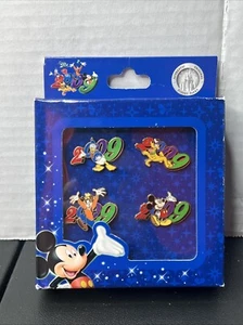 Disneyland Resort 2009 Pin Boxed Set 4 Disney Pins - Donald Mickey Goofy Pluto - Picture 1 of 3