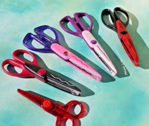 Dekorative Kantenschere, Basteln Scrapbooking, 4er Set + KOSTENLOSER VERSAND! - Bild 1 von 9