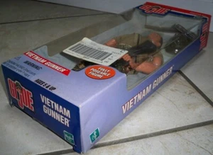 Vintage G.I. Joe Vietnam Gunner Fully Poseable 12" Action Figure Hasbro 2001 - Picture 1 of 7