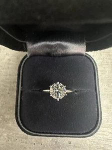 Tiffany & Co Round Diamond Solitaire Platinum Engagement Ring 1.61 F/VVS2 - Picture 1 of 6