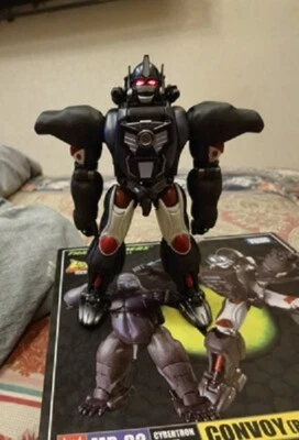New Transforms MP-32  Optimus Primal Beast Convoy Masterpiece BW MP32 In Stock - Image 1 of 4