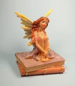 fée sur pile de livres, envoi gratuit 2 modèles au choix *G41 - Imagen 1 de 6
