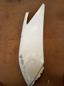 Panel de carenado debajo del asiento lado izquierdo Yamaha X-MAX XMAX YP125 2010 37P-F1731-00 - Imagen 1 de 6