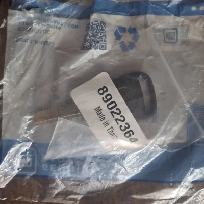 Cerradura de puerta y llave de encendido genuina GM 89022364 Foto 1 de 3