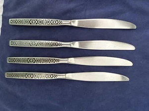 Coltelli da tavola Spanish Mood lotto di 4 posate inox Oneida Deluxe - Foto 1 di 1