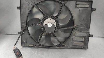 MOTORINO VENTOLA RAFFREDDAMENTO Seat Leon (5FB) 2013 5Q0121203DD / 5Q0959455AL - Immagine 1 di 3