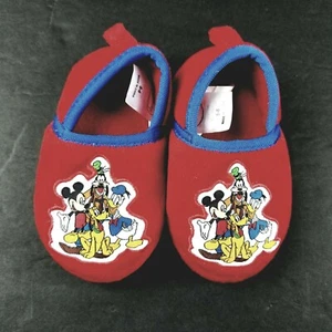 Disney Mickey Mouse Goofy Donald Duck Red Fuzzy Slippers Shoes Toddler Size 5/6 - Picture 1 of 6