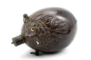 ANTIQUE FRENCH REVOLUTION TO NAPOLEONIC WARS ERA OFFICER'S COCONUT POWDER FLASK. - Picture 1 of 3