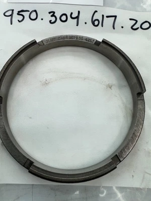 Anillo de cambio Porsche Synchro - 1º/2º - 993/996/Boxster 95-04 95030461720 Foto 1 de 2