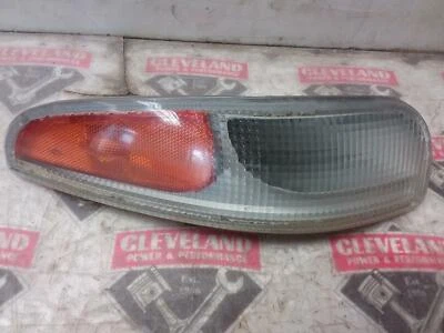 Lâmpada dianteira direita fabricante de equipamento original Chevrolet C5 Corvette 1997-2004 - Imagem 1 de 3