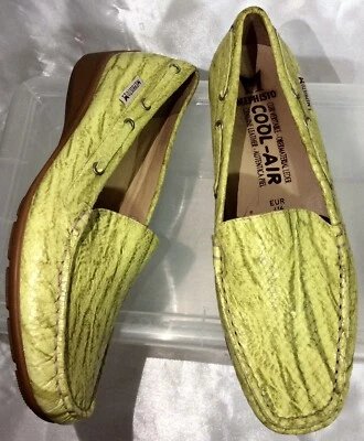 Mephisto COOL-AIR Piel de Serpiente Estampado Cuero Mocasines Zapatos para Conducir Para Mujer 7 Foto 1 de 4