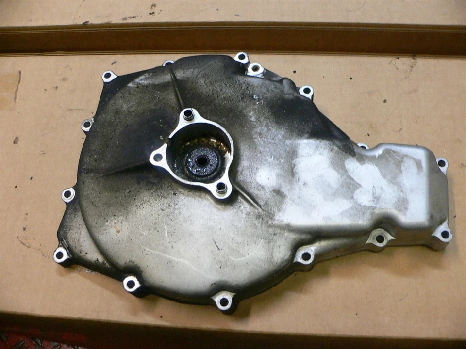 Honda Goldwing GL1500 1989 cubierta de embrague de la parte trasera del motor Foto 1 de 1
