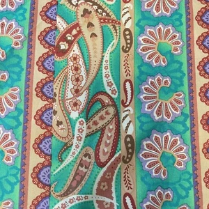 Fabric Hancock Fabrics Paisley 1 Yard X 42” Sewing Quilting Apparel Cotton #2B7 - Picture 1 of 10