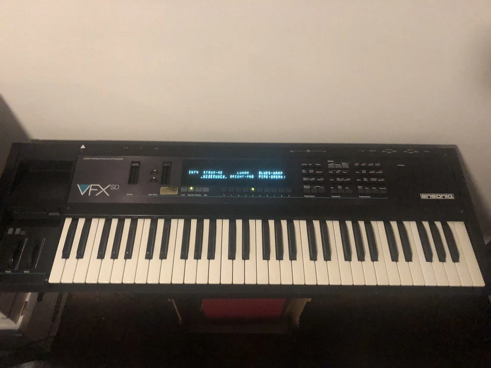 Ensoniq VFXsd Keyboard Wavetable Synth 24 Track Production Work Station - Image 1 of 2