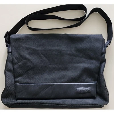 Tumi компьютер сумка Messenger сумка для ноутбука с передней магнит застежки и кожи - Изображение 1 из 4