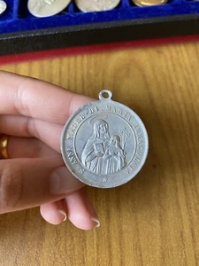 MEDAGLIA RELIGIOSA S. GIUSEPPE S. ANNA 32 mm GQ - Picture 1 of 2