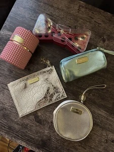 Lot of 5 - MAC Cosmetic Make Up Bags And Boxes NEW - Picture 1 of 9