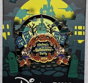 Disney pin WDW Chip & Dale 2024 Mickey's Not So Scary Halloween Party MNSSHP - Picture 1 of 6