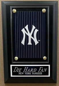 DIE HARD FAN NEW YORK YANKEES LOGO CARD PLAQUE FOR YOUR MAN CAVE WALL DECOR - Picture 1 of 3