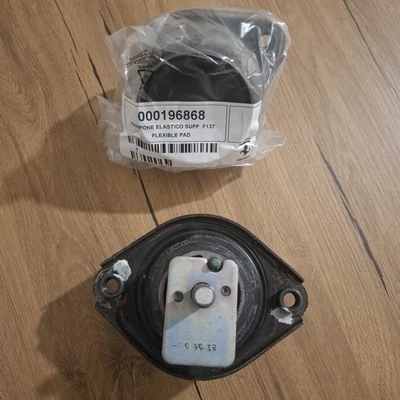 Genuine  FERRARI 599 612 FLEXIBLE PAD, Gearbox Mount 196868 - Image 1 of 4