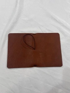 "FUNDA PARA CUADERNO DE VIAJE DE CUERO TOSTADO INGLÉS 4,5"" X 6,5""" - Imagen 1 de 3