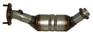 Katalysator Auspuff Links Cadillac CTS 2,8L & 3,6L bj. 2004-07 NEU - Picture 1 of 1
