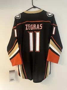 Camiseta deportiva juvenil Trevor Zegras negra Anaheim Ducks NHL Home Premier-Player talla L/XL - Imagen 1 de 8