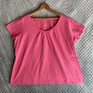 St. Johns Bay V-Neck with Style Pink Magenta Short Sleeve Relaxed Fit - Picture 1 of 12