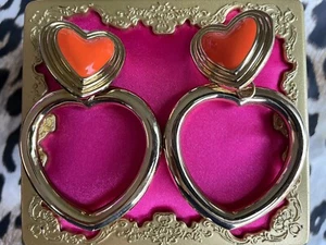 Betsey Johnson HUGE Status Gold Orange Enameled Heart Hoop Clip On Earrings RARE - Picture 1 of 3