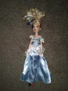 Disney Princess Cinderella Puppe 2015 Mattel DLT65 K11I - Bild 1 von 7