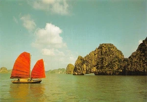 VIET NAM HA LONG - Picture 1 of 2