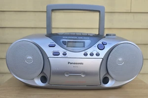 Panasonic RX-D13 CD Player AM/FM Radio Cassette Tape Deck Portable Boombox WORKS - Picture 1 of 22