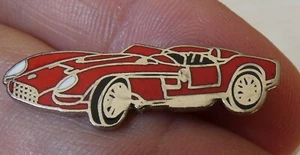KLEINE PINS AUTO FERRARI 250 TR TESTA ROSSA LES 24 HOURS DU MANS EGF SILBER - Bild 1 von 2