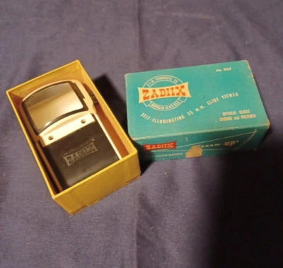 Vintage Zadiix No. 507 "Zoom Up" Self Illuminating Slide Viewer Tested Working - Image 1 of 4