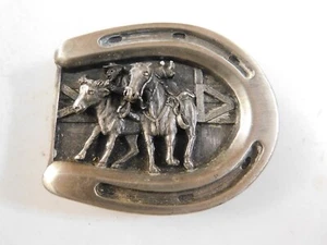 1984 BERGAMOT WESTERN STEER WRESTLING HORSE SHOE BELT BUCKLE NEW - Picture 1 of 2