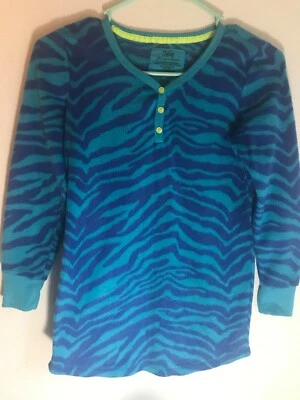 Camisa de dormir Justice para niñas manga larga pijama polar azul estampado de cebra, talla 8 Foto 1 de 4