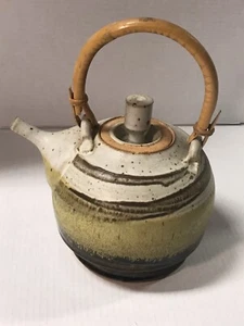VTG pottery teapot bamboo handle schieferstein green beige drip glaze retro 4610 - Picture 1 of 8