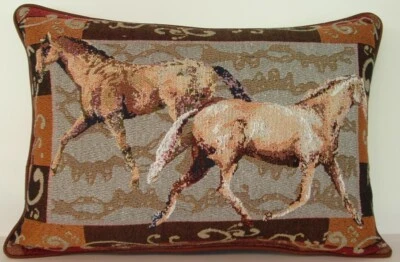 Caballos - Dos Caballos, Tostado y Marrón, Borde Bloque con Diseño, Almohada Tapiz Nuevo Foto 1 de 4
