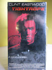 Filigranes vidéo maison Tightrope (VHS, 1998) flambant neufs scellés