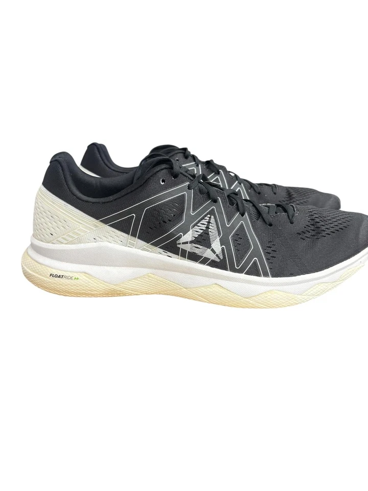 Zapato deportivo Reebok Floatride Run Fast DV3874 negro/blanco/plateado para hombre talla 9M Foto 1 de 4