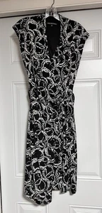 Jones Wear New York Sz 10 Dress wrap around tie - Picture 1 of 4