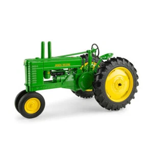 1:16 John Deere Early Styled Model A Tractor Prestige Collectors Replica Toy - Picture 1 of 1