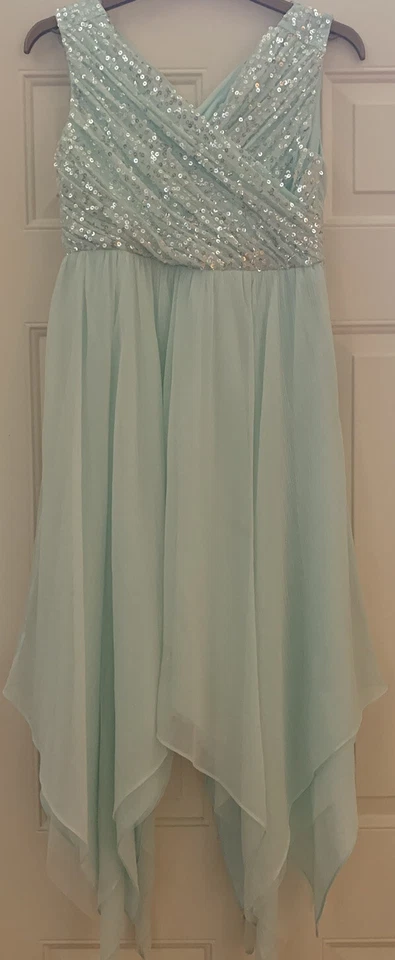 Monsoon Girls Sequined Hanky hem dess Sz 12-13 Years - Image 1 of 4