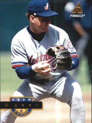 1994 Pinnacle #456 Sean Berry - NM - Image 1 of 2