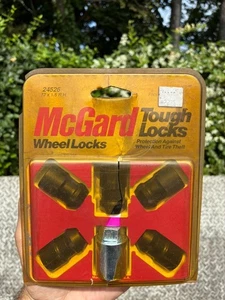 McGard 24526 5-Lockwheel Lk Set M12X1.5 Mutter Kegelsitz 3/4 Sechskant 1.46"Oal-Schwarz - Bild 1 von 3