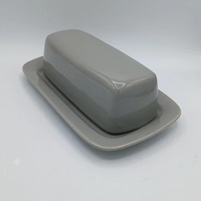 10 Strawberry Street Gray Butter Dish w/ Cover Dishwasher & Microwave Safe - Image 1 of 4