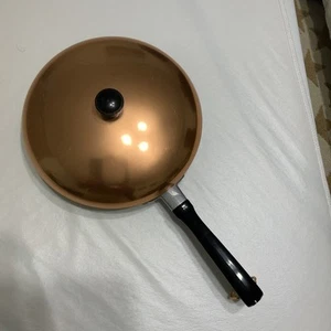 VTG Wear Ever Aluminum Hallite 9” Skillet Fry Pan Copper Toned Lid #2599 - Picture 1 of 17