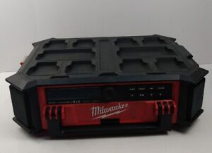 Milwaukee 2950-20 BROKEN M18 PACKOUT Bluetooth Radio Speaker, BROKEN