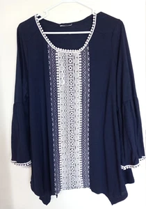 Women's Size 2X Blue Crochet Embroidered Boho top  Flare Sleeve - Picture 1 of 5